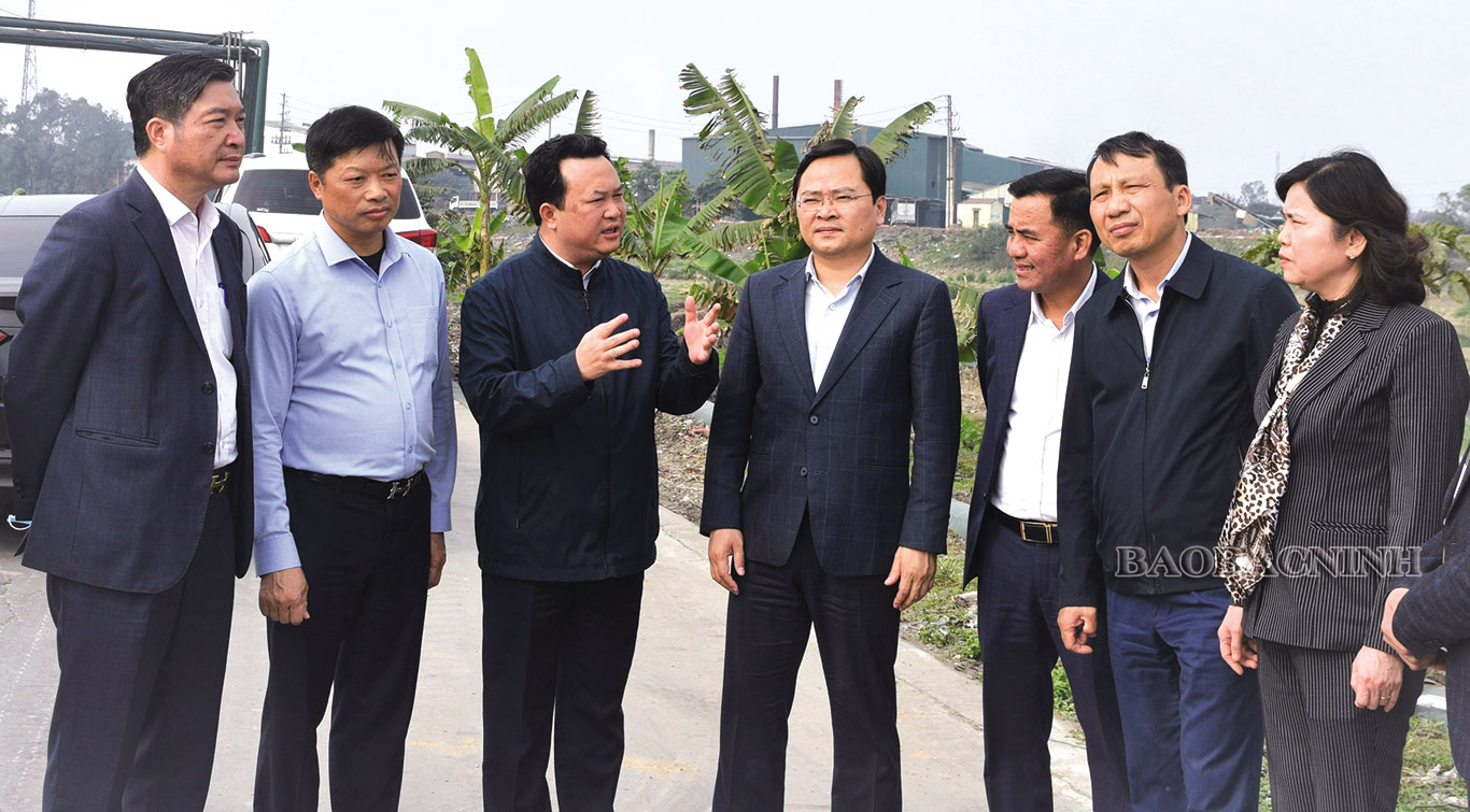 Lãnh đạo tỉnh kiểm tra xử lý ô nhiễm môi trường tại CCN Phú Lâm